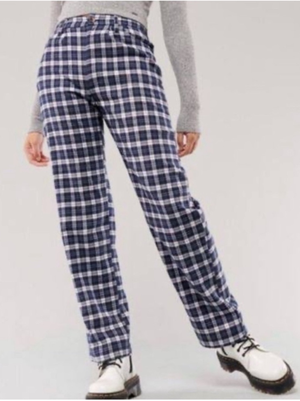 Hollister Ultra High Rise Dad Pant Blue Plaid Flannel W25 Pleat Front